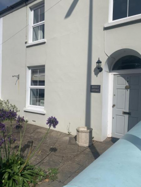 Middle Cottage